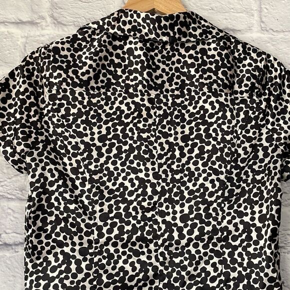 BCBGMAXAZRIA Short Sleeve Polka Dot Blouse Size Medium - Picture 6 of 8